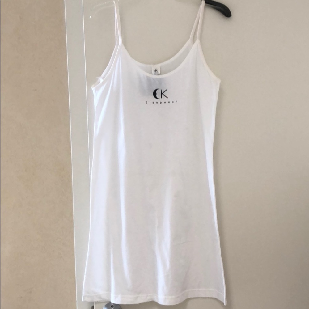 Adorable Calvin Klein Nightgown
